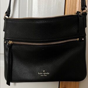 Kate Spade Top Zip Black Pebbled Leather Flat Crossbody with Gold Zippers